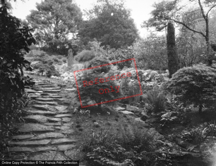 Photo of Guildford, Sutton Place Gardens c.1950