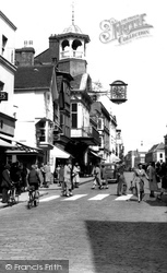 The Guildhall c.1960, Guildford
