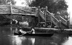Two Women On River Wey 1909, Guildford