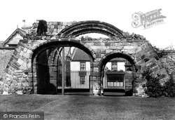 Old Gateway 1906, Guisborough