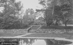 Priory And Lily Pond 1913, Guisborough