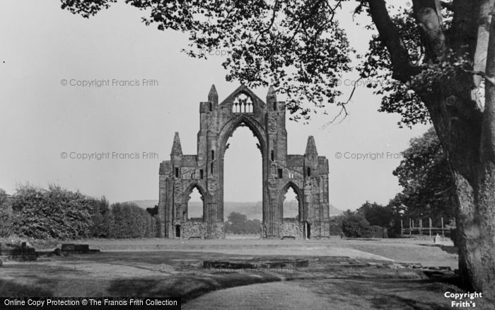 Photo of Guisborough, Priory c.1955