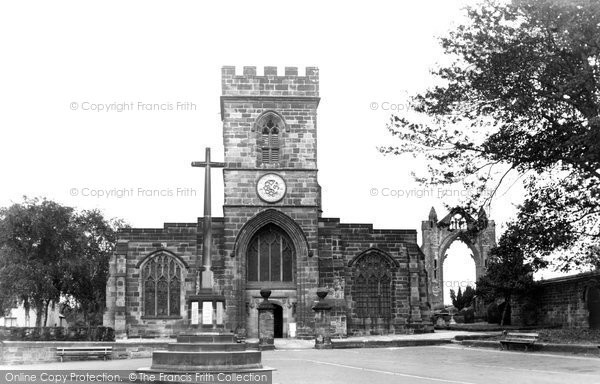 Photo of Guisborough, St Nicholas Church And Cenotaph c.1955