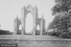 The Abbey 1891, Guisborough