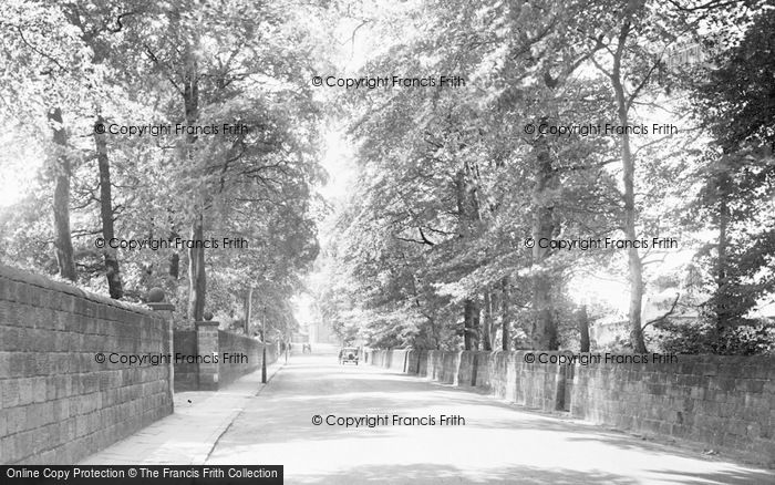 Photo of Guiseley, Hawksworth Avenue c.1955