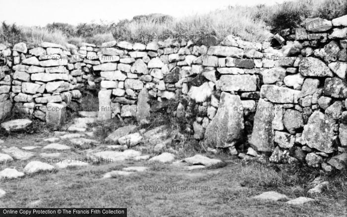 Photo of Gulval, Chysauster, Hut 6 c.1955