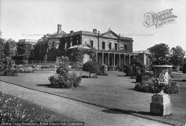 Photo of Gunton Park, 1922