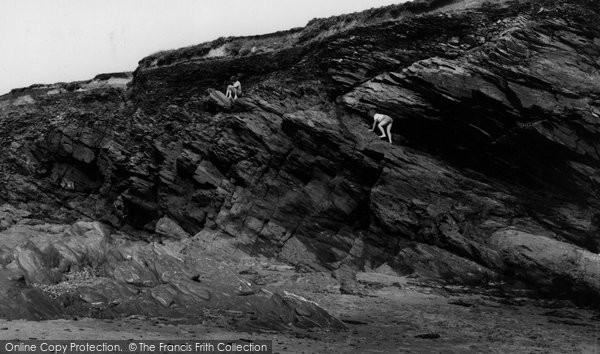 Photo of Gunwalloe, The Rocks c.1960