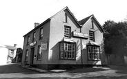 The Inn c.1960, Gweek