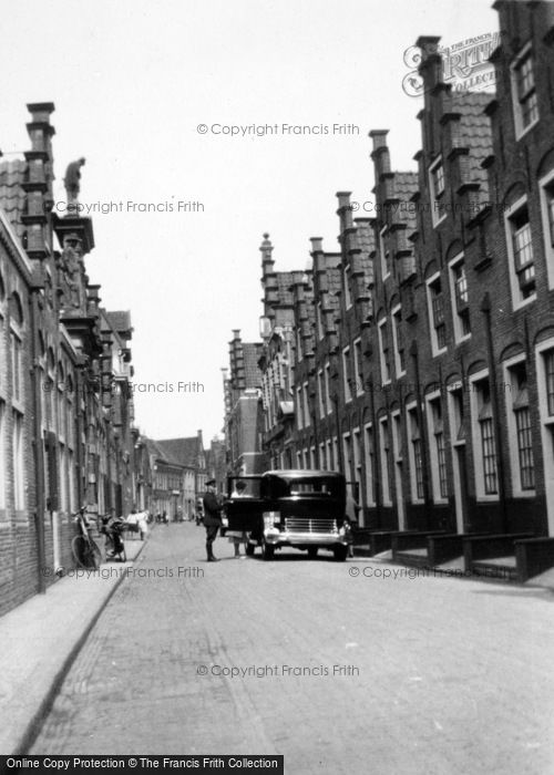 Photo of Haarlem, Groot Heiligland c.1930