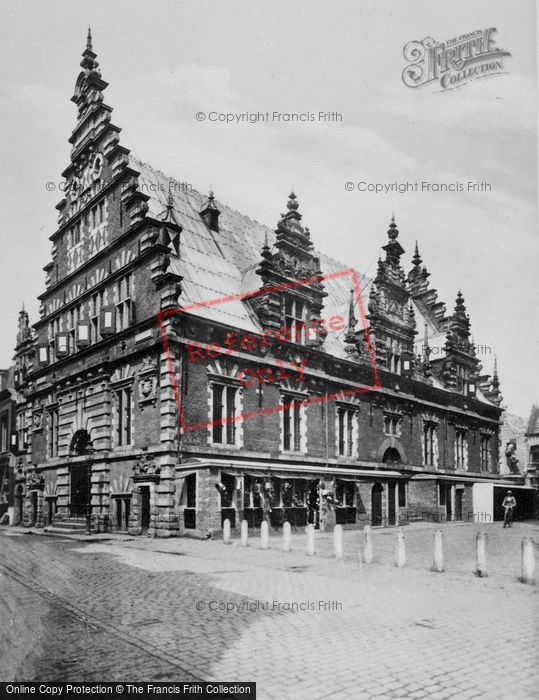 Photo of Haarlem, Grote Markt, The Vleeshal c.1930