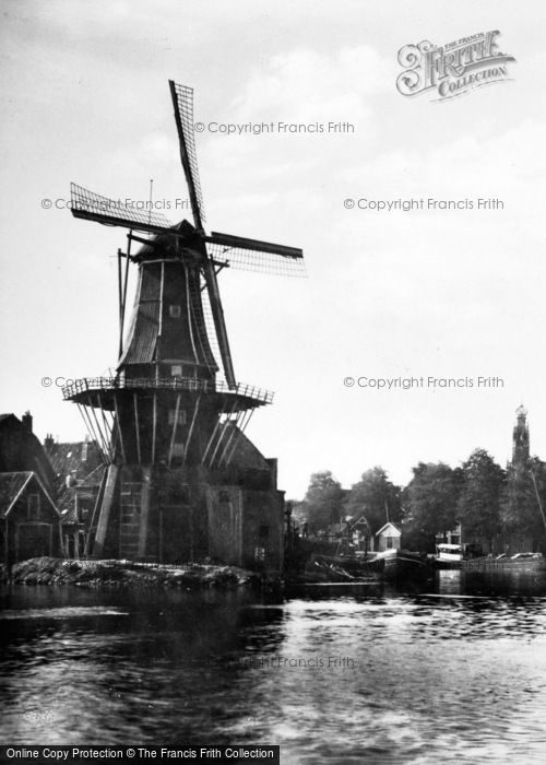 Photo of Haarlem, The Adriaan c.1930