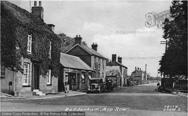 Photo of Haddenham, Hop Row c.1950
