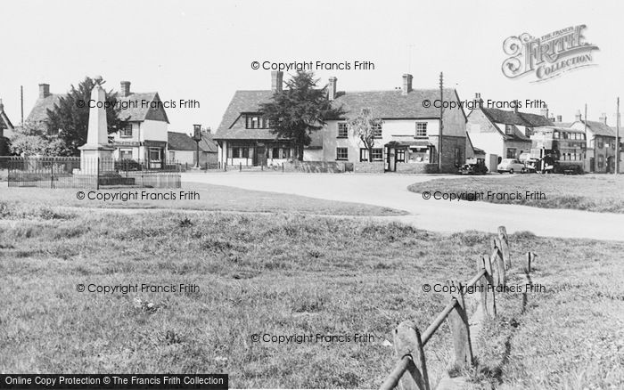 Photo of Haddenham, The Green c.1960