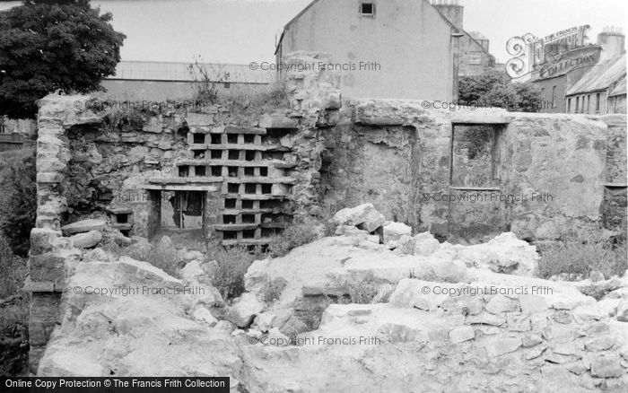 Photo of Haddington, Bothwell House 1952