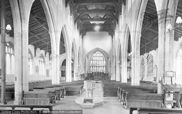 Photo of Hadleigh, Church Interior 1922