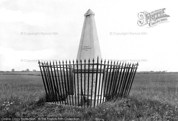 Photo of Hadleigh, Dr Taylor's Martyrs Memorial 1922