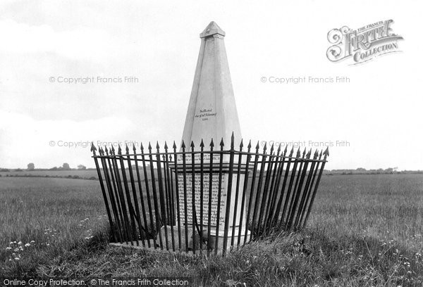 Photo of Hadleigh, Dr Taylor's Martyrs Memorial 1922