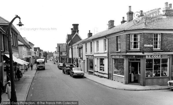 Photo of Hadleigh, High Street c.1965