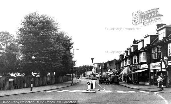Photo of Hadleigh, London Road c.1960