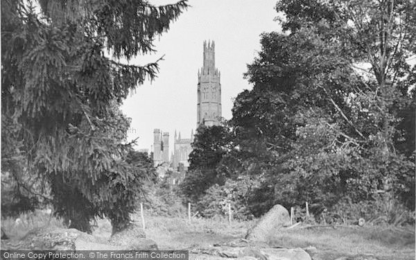 Photo of Hadlow, Castle c.1950