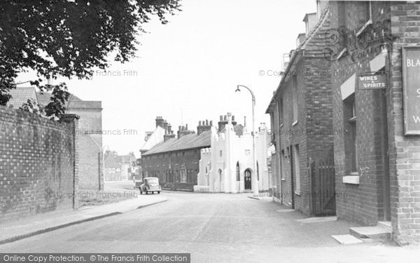 Photo of Hadlow, Castle Terrace c.1960