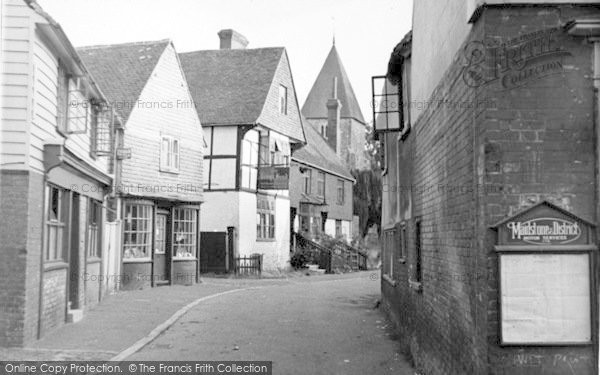 Photo of Hadlow, The Village c.1950
