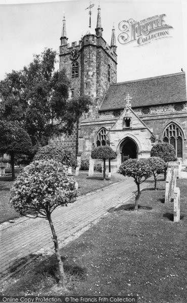 Photo of Hailsham, St Mary's Church c.1965