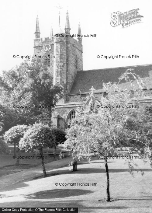 Photo of Hailsham, St Mary's Church c.1965