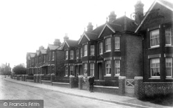 Summerheath  Road 1902, Hailsham