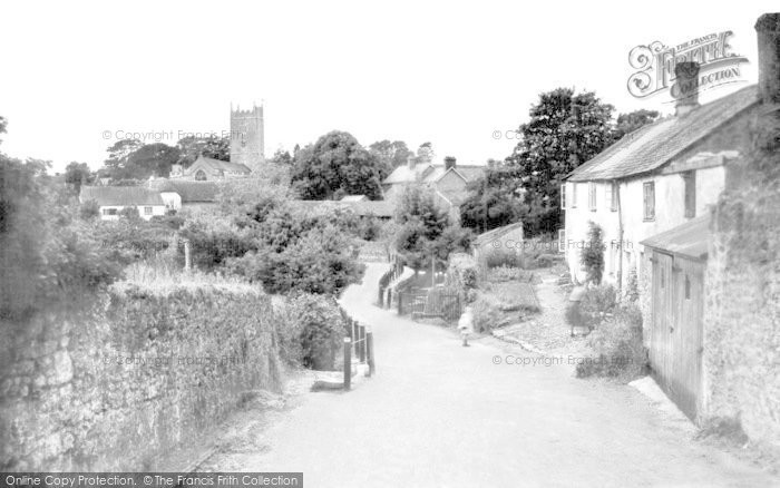 Photo of Halberton, Village 1930