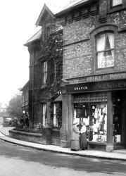 The Draper's Shop, Broomfield Lane 1913, Hale