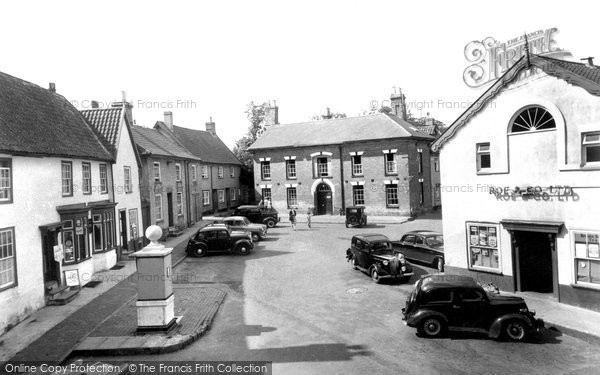 Photo of Halesworth, Market Place c.1955