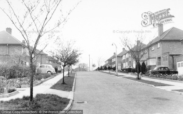Photo of Halesworth, Queens Drive c.1960