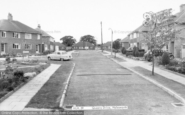 Photo of Halesworth, Queens Drive c.1960