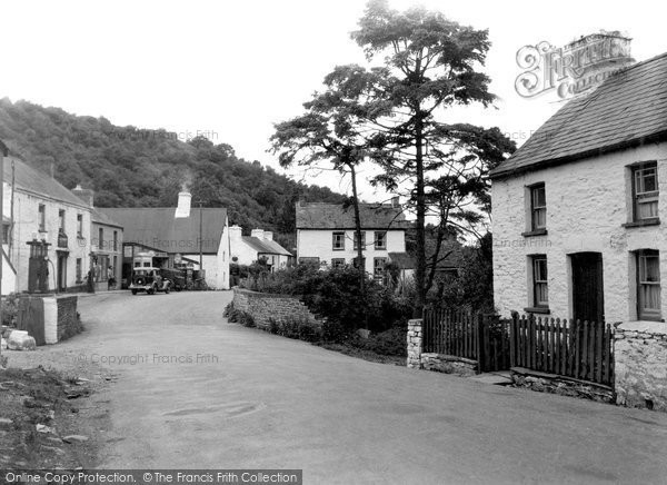 Photo of Halfway, The Village c.1950