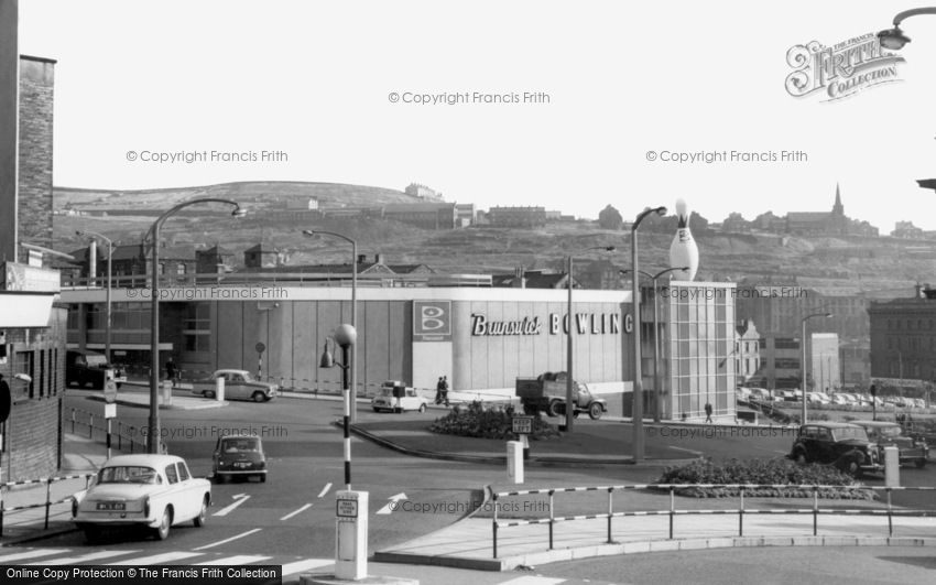 Halifax, Broad Street Bowling Alley c1965