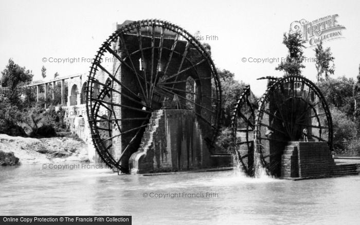 Photo of Hama, Roman Water Wheels 1965