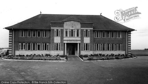 Photo of Hamble, Administrative Building c.1955