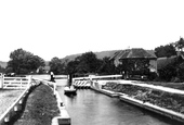 The Lock 1890, Hambleden