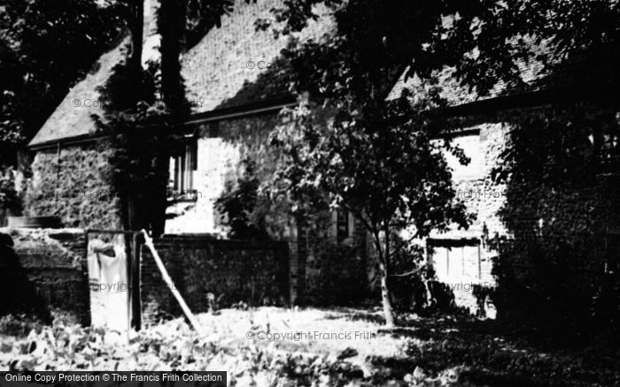 Photo of Hambledon, Manor Farm c.1950