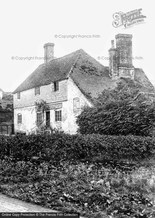 Photo of Hambledon, The Merry Harriers 1906