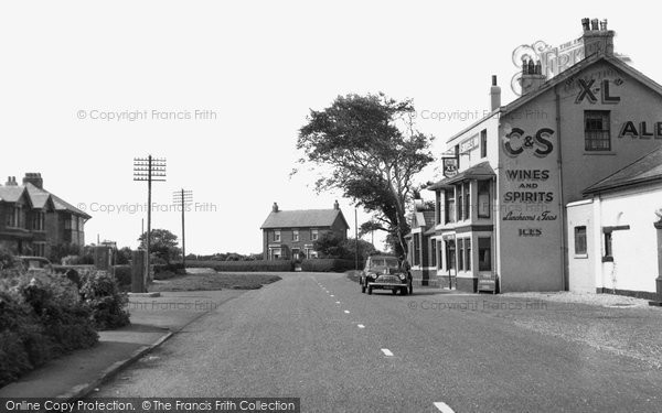 Photo of Hambleton, the Shovels Inn c1955