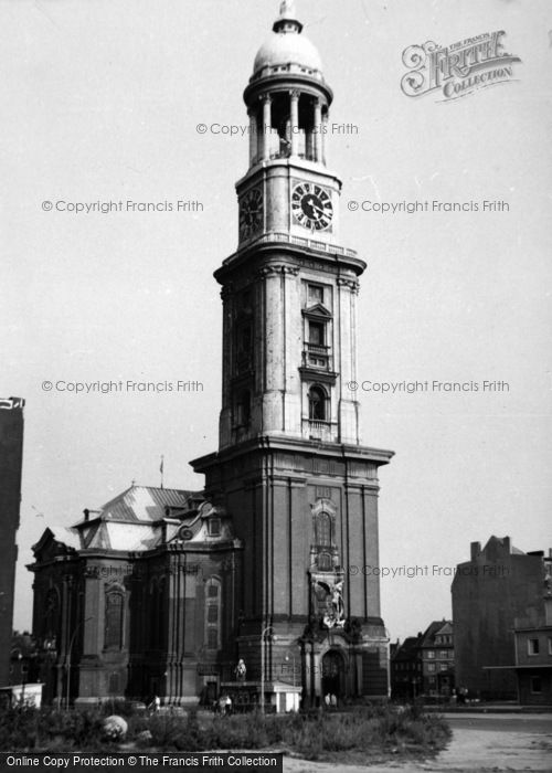 Photo of Hamburg, St Michael's Church c.1938