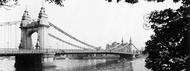 Hammersmith Bridge 1960, Hammersmith