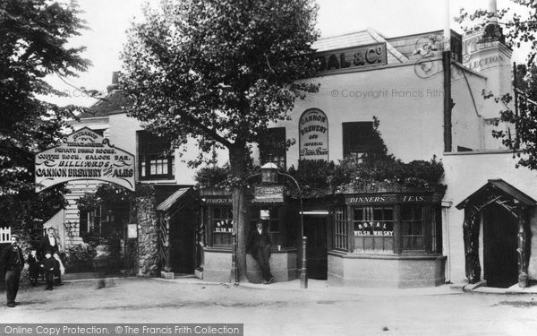 Photo of Hampstead, Bull And Bush, North End Road 1898