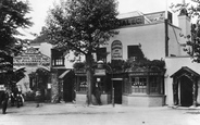 Bull And Bush, North End Road 1898, Hampstead