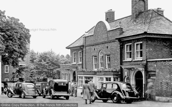 Photo of Hampstead, Old Bull And Bush, North End Road c.1955