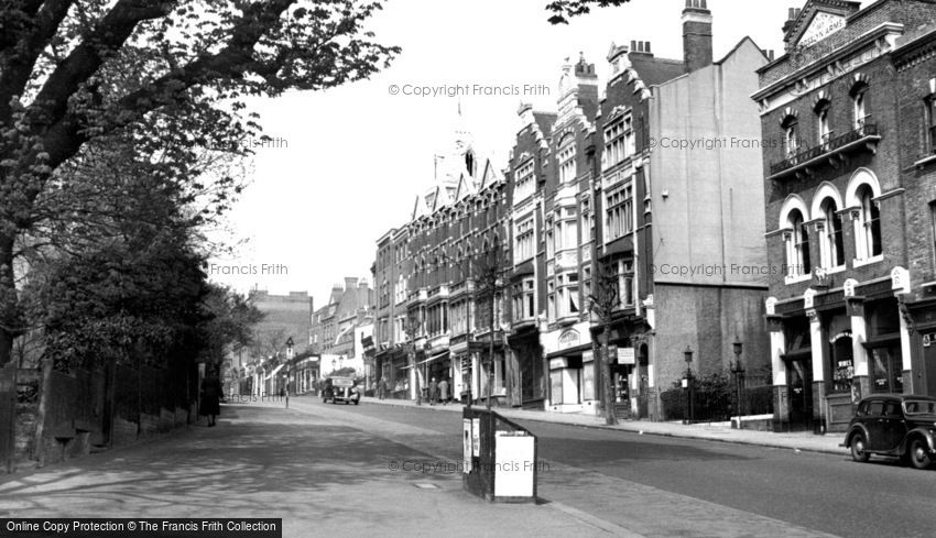 Hampstead, Rosslyn Hill c1955