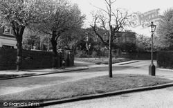 Upper Terrace c.1955, Hampstead